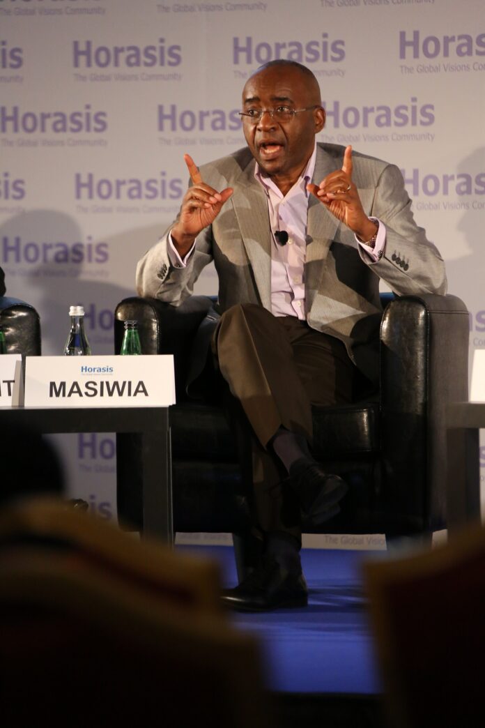 Strive Masiyiwa, Chairman, Econet Wireless, South Africa, making a point on globalization. Template:Horasis 2017, Cascai